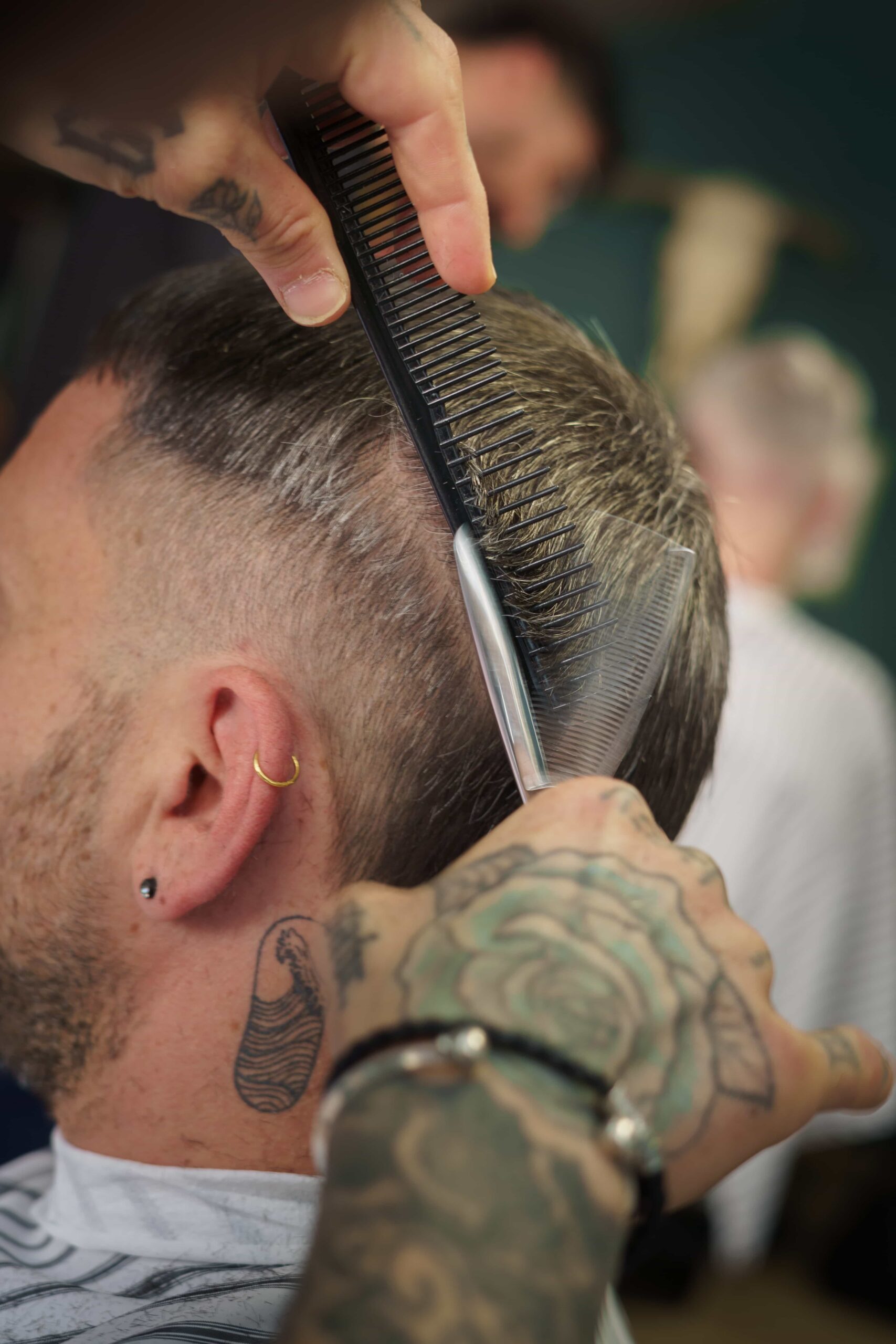 Herrenhaarschnitt im Oguen's Barbershop in Wiesbaden